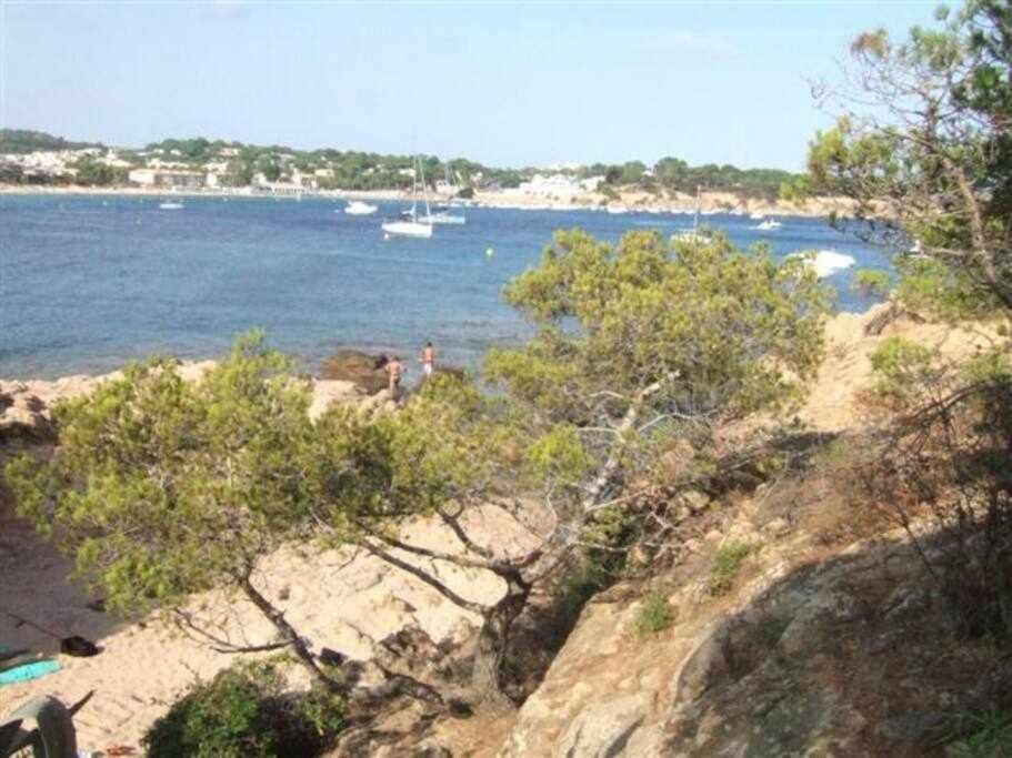 Costa Brava Sagaro Frontbeach Cala Acces Sant Feliu de Guíxols Esterno foto