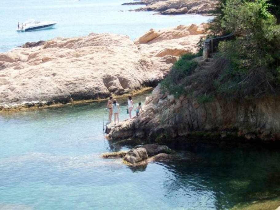 Costa Brava Sagaro Frontbeach Cala Acces Sant Feliu de Guíxols Esterno foto